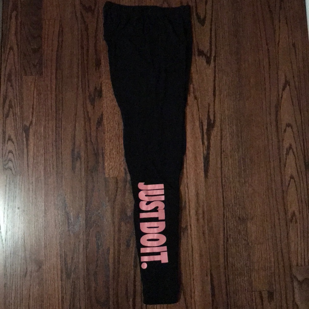 Nike leggings